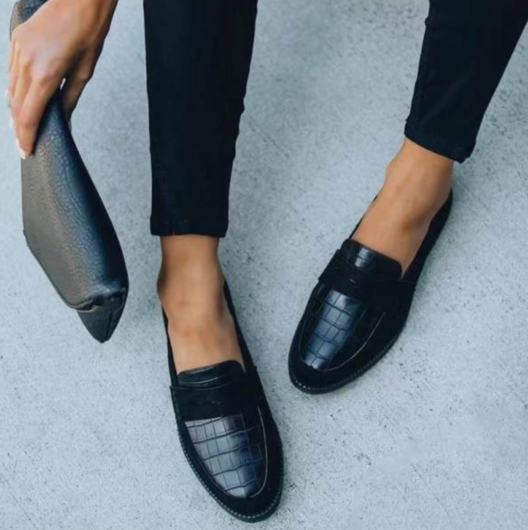 Amanada | Mocassins en crocodile noir - Chaussures élégantes pour femmes