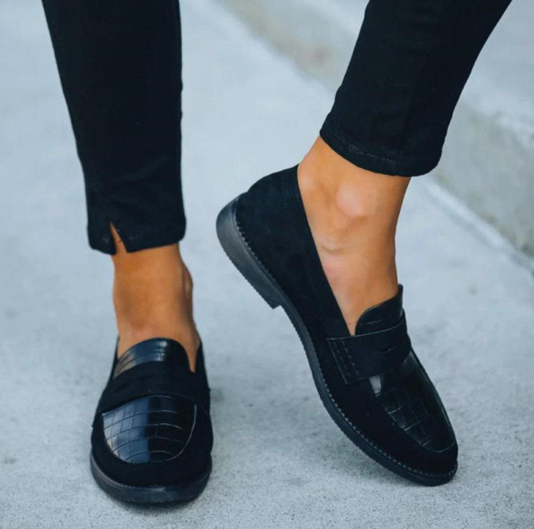 Amanada | Mocassins en crocodile noir - Chaussures élégantes pour femmes