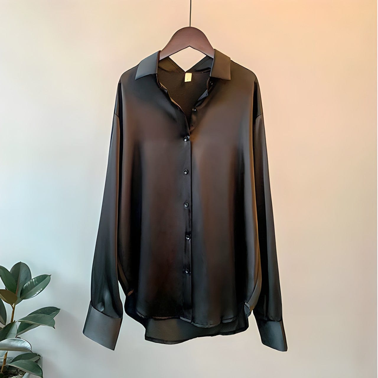 Amine | Chemise Femme Douce en Satin à Manches Longues